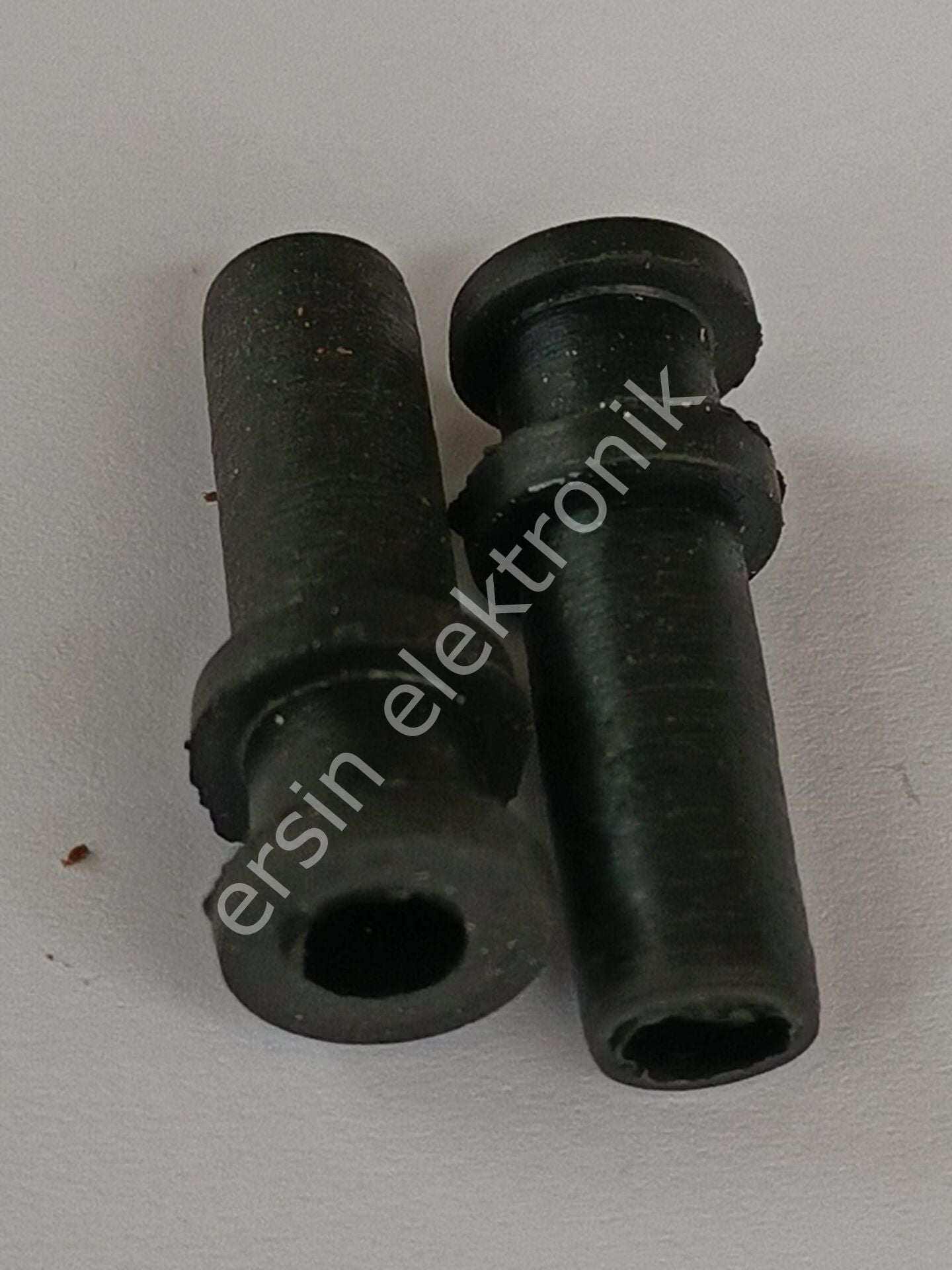 Kablo Geçiş Lastiği (8mmX30mm)