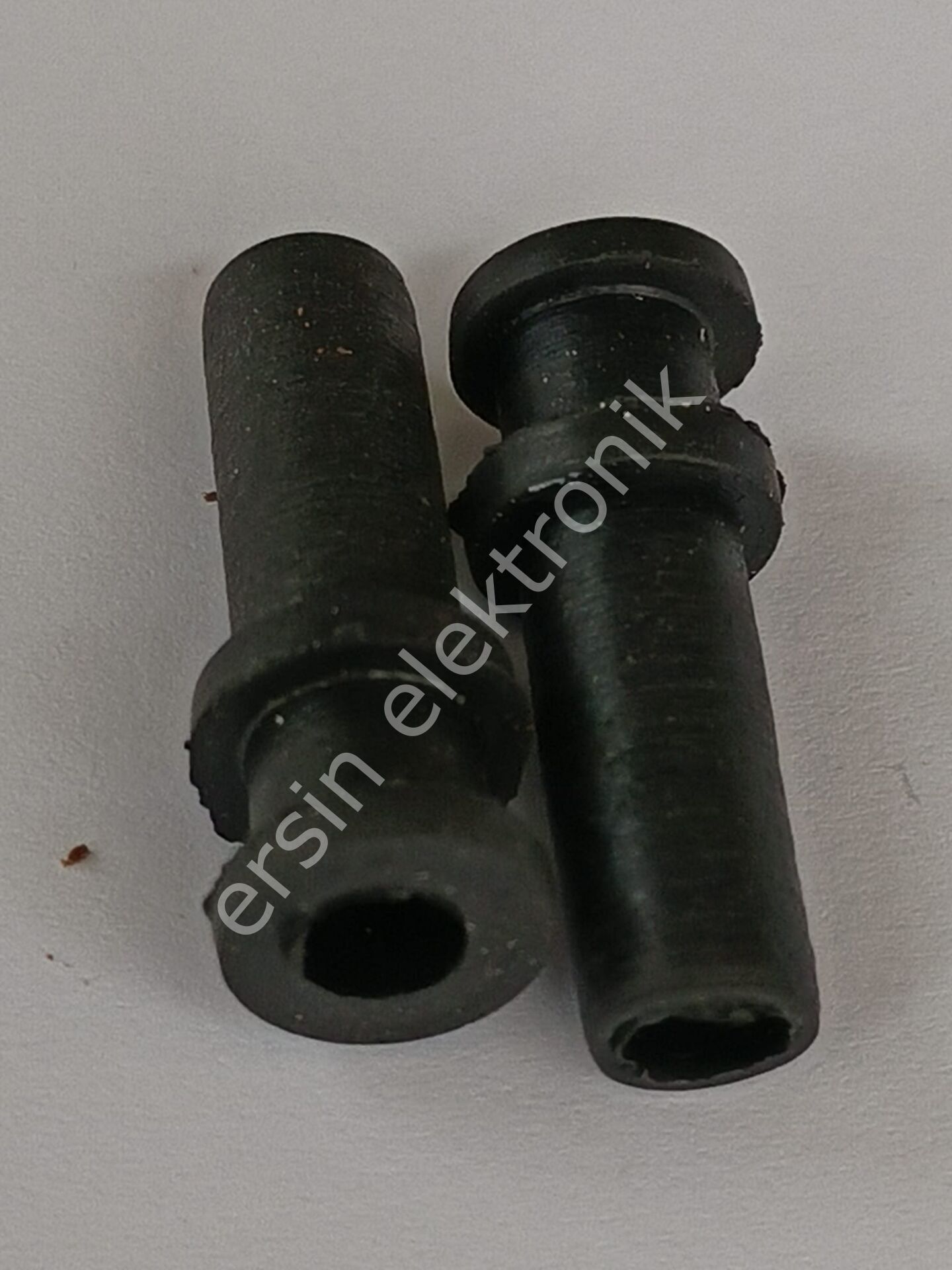 Kablo Geçiş Lastiği (8mmX30mm)