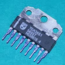 TDA3651 Vertical Deflection  Circuit (90c) (k)
