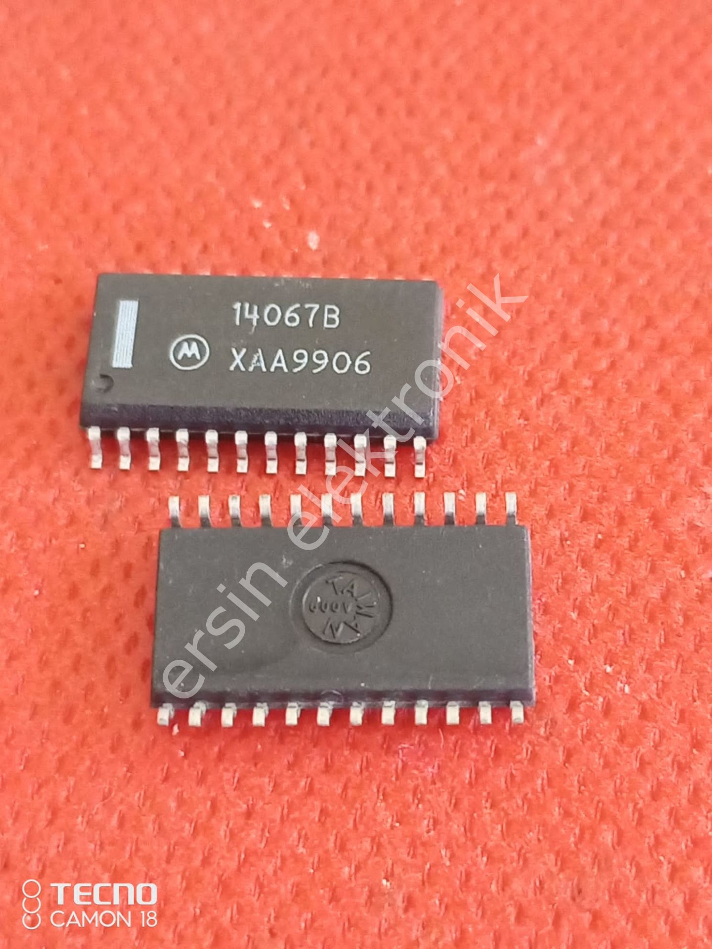 MC14067B  (CD4067) Analog  Multiplexer /Demultiplexer  (orjinal)