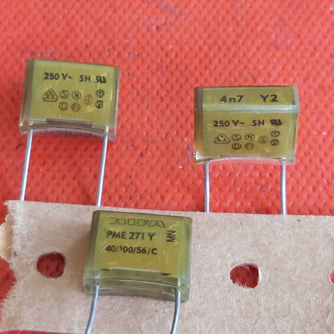 4.7nF 250V  Polyester Kondansatör Stroflex(Strofleks)  (10mm) Rafi