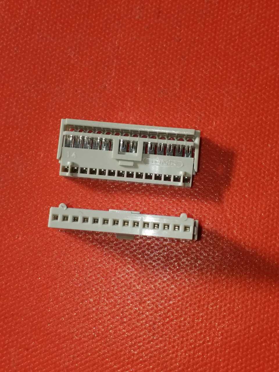 ICS954226AGLF Programmable Timing Control HubTM for Mobile P4TM Systems