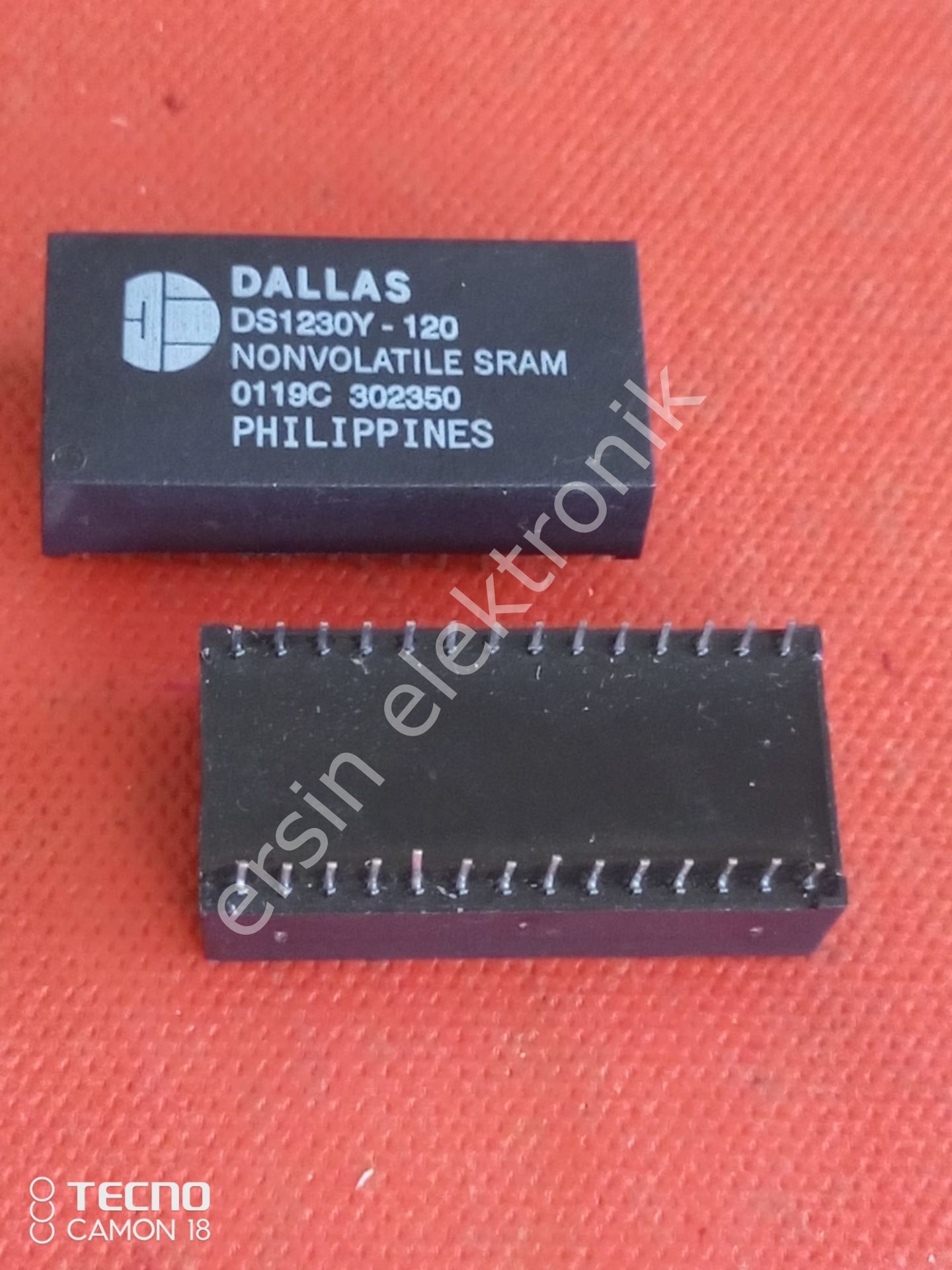 DS1230 (DS1230Y-120) (M48Z35)256k Nonvolatile SRAM