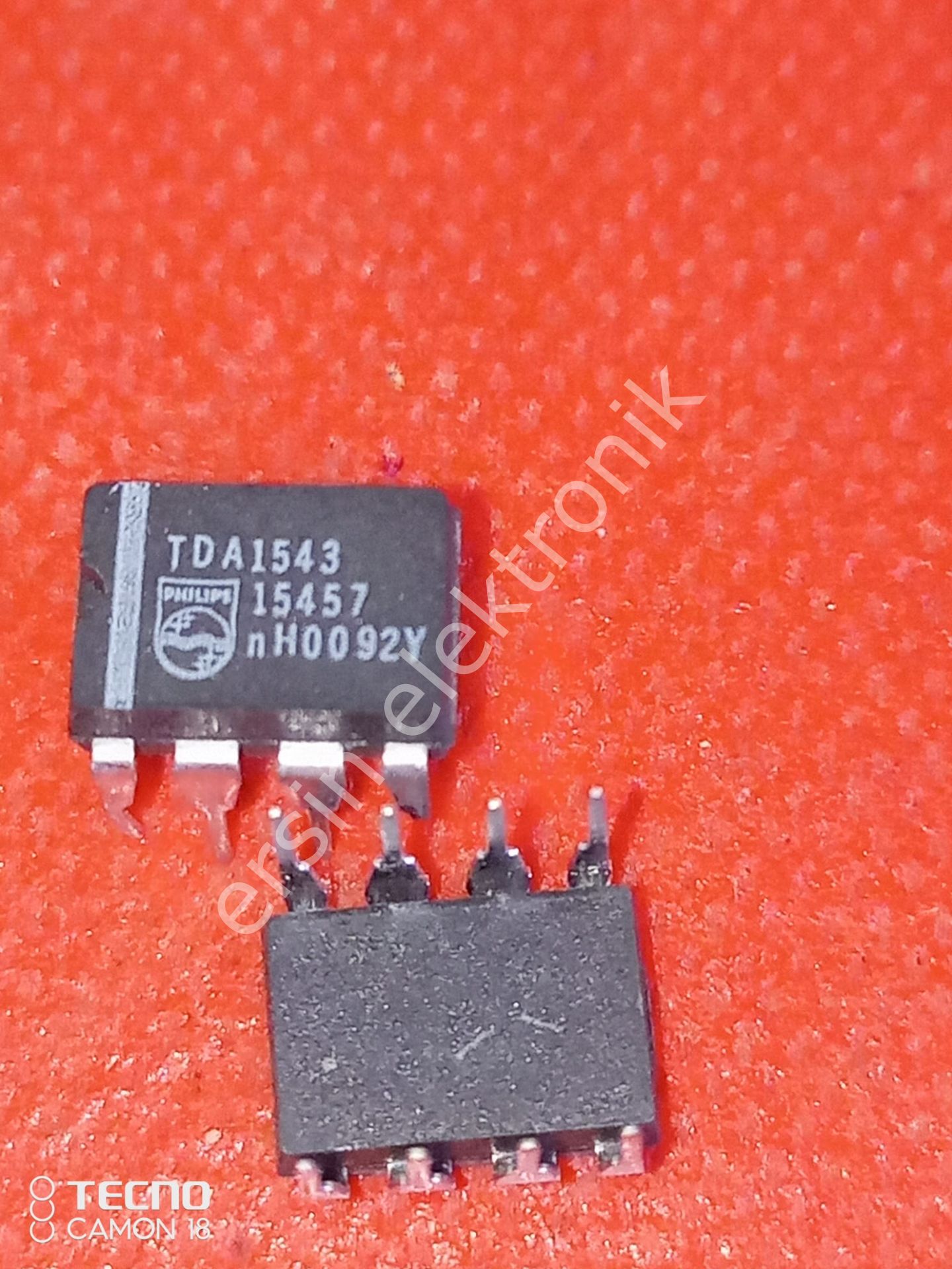 TDA1543 (Orijinal) Dual 16-bit DAC (economy version)  (Garantili)