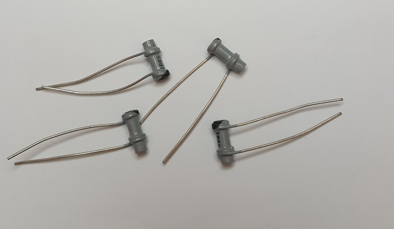 21pF 63V Boru tip Kondansatör