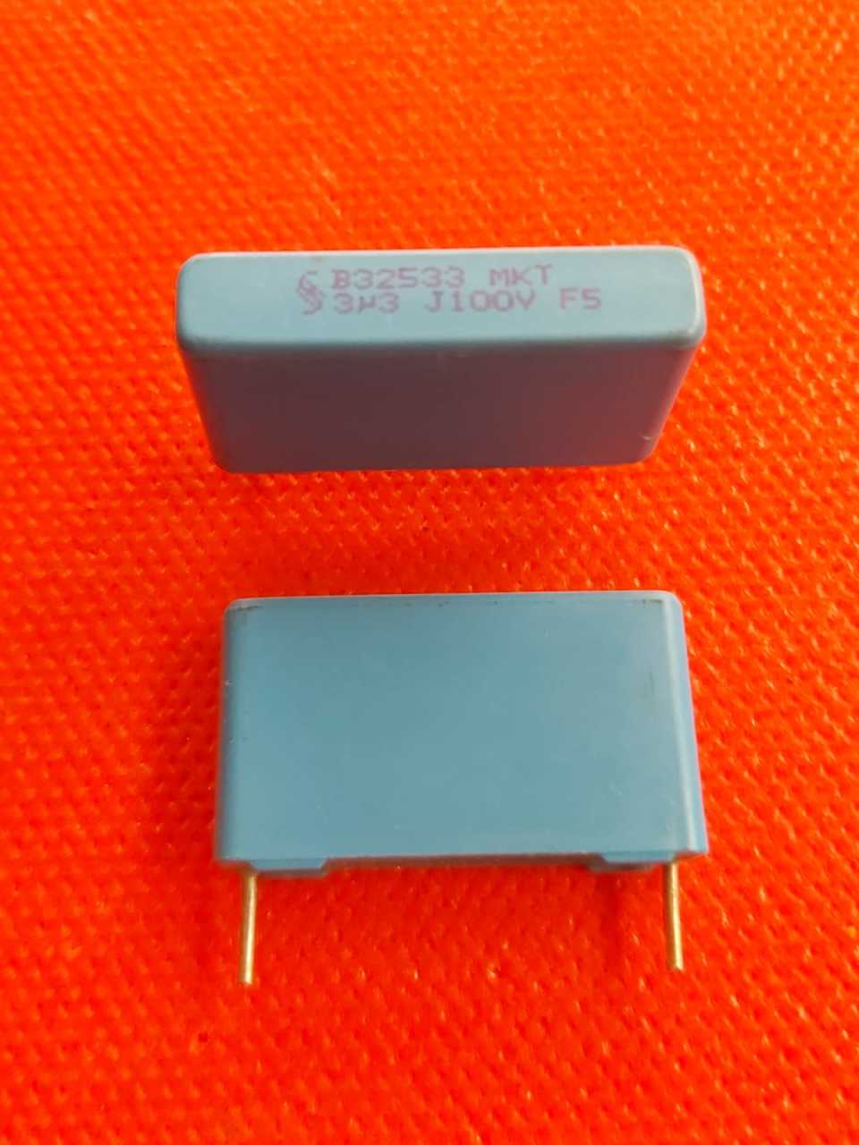 3.3uF J 100V Polyester Kod.. (B32533 MKT) (SIEMENS) bacak aralığı 22mm ORJİNAL