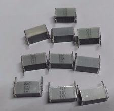 3.3uF 400V Stroflex (Strofleks)  Kondansatör  UZUNLUK 27MM GENİŞLİK 10MM YÜKSEKLİK 11MMM BACAK ARALIĞI 27.5MM ORJİNAL