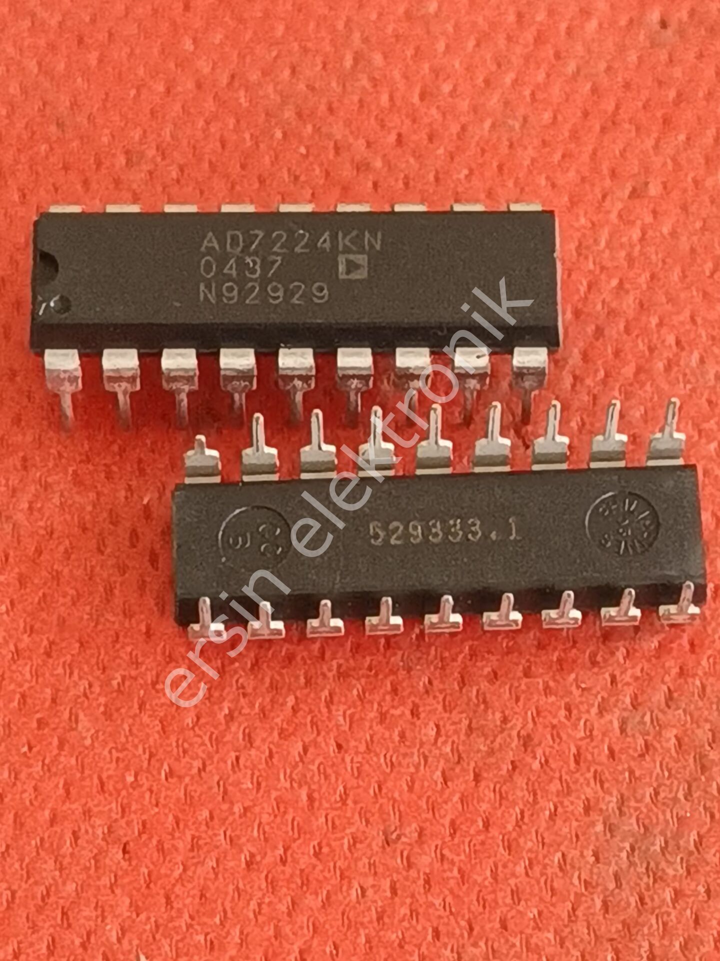 AD7224KN  AD7224KN - AD7224 - LC2 MOS 8-Bit DAC with Output Amplifiers (0RJİNAL)