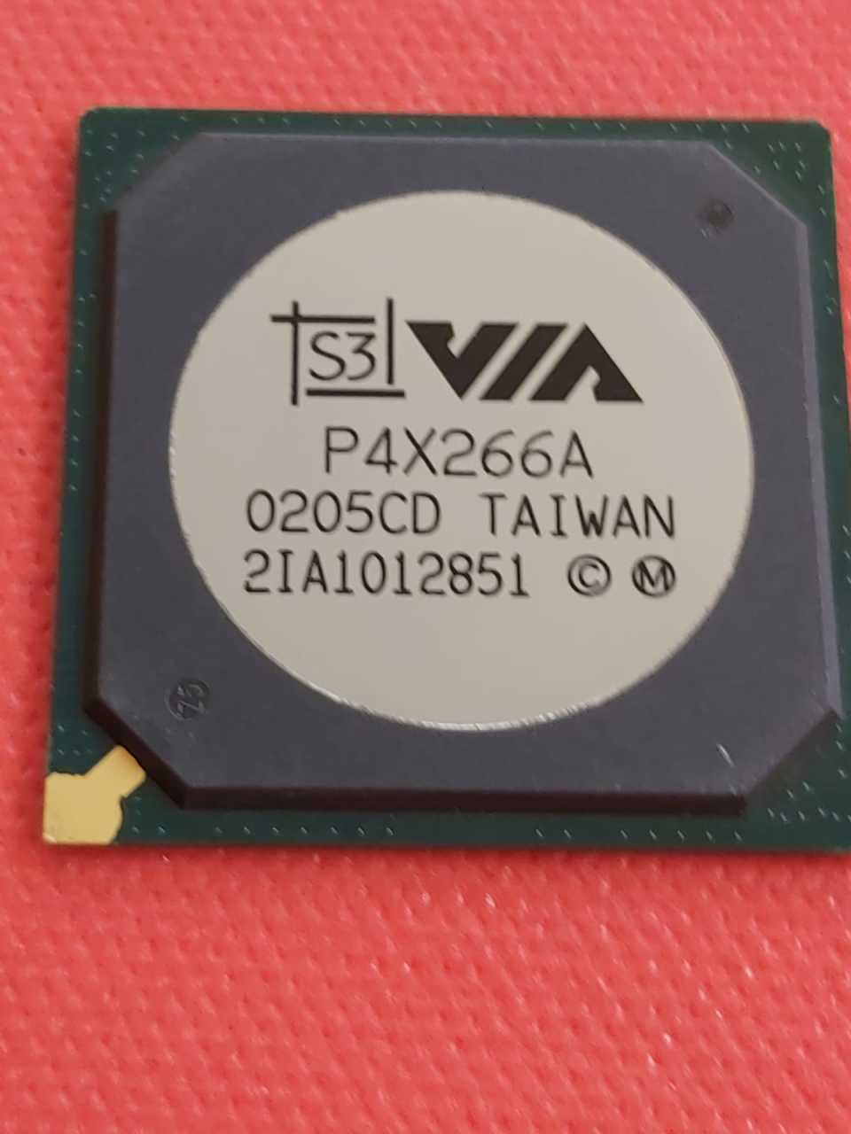 P4X266A (0205CD)  Chipset (Yonga Seti)