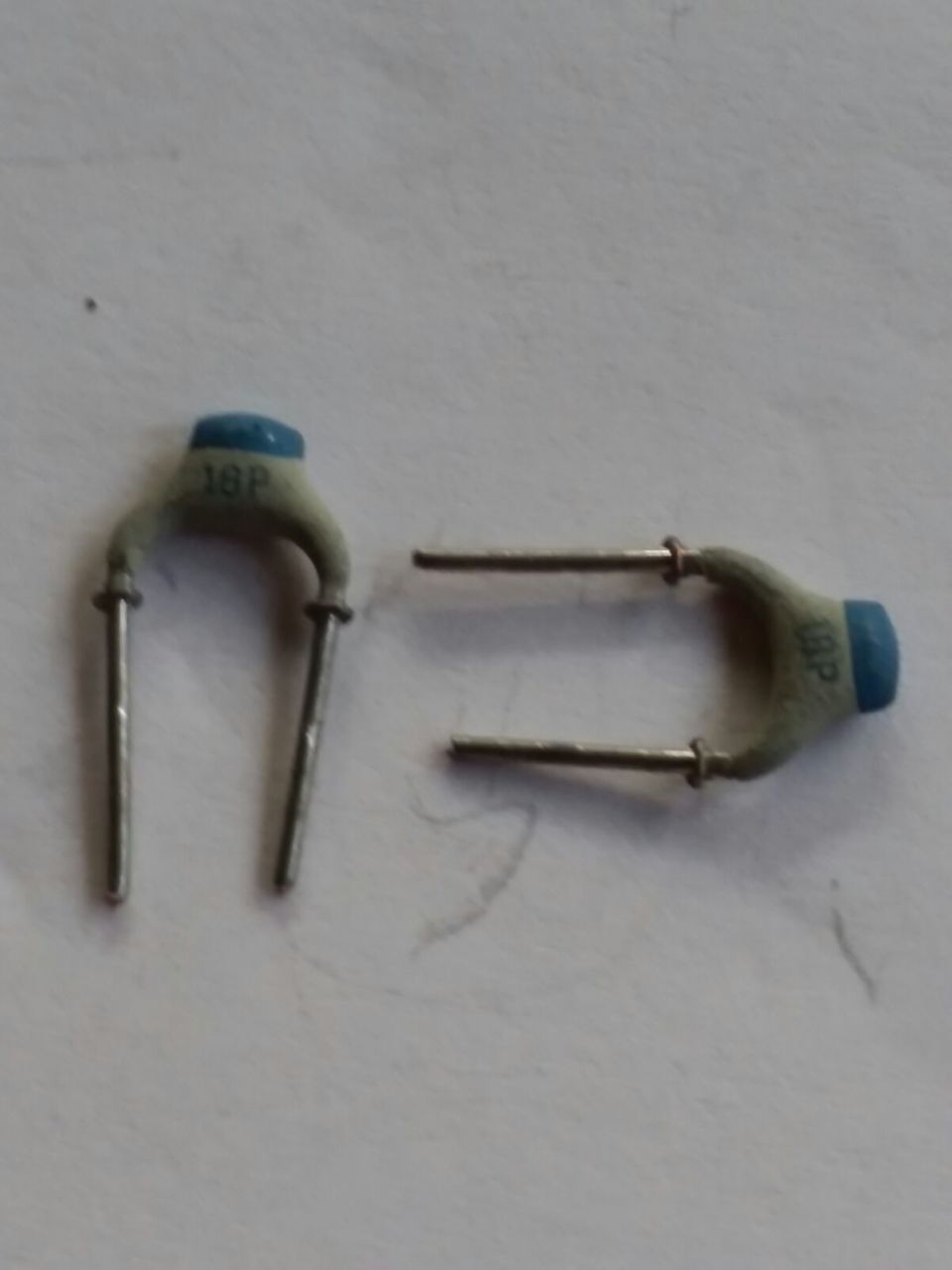 18pF 63V Seramik Kondansatör (10 ADET)