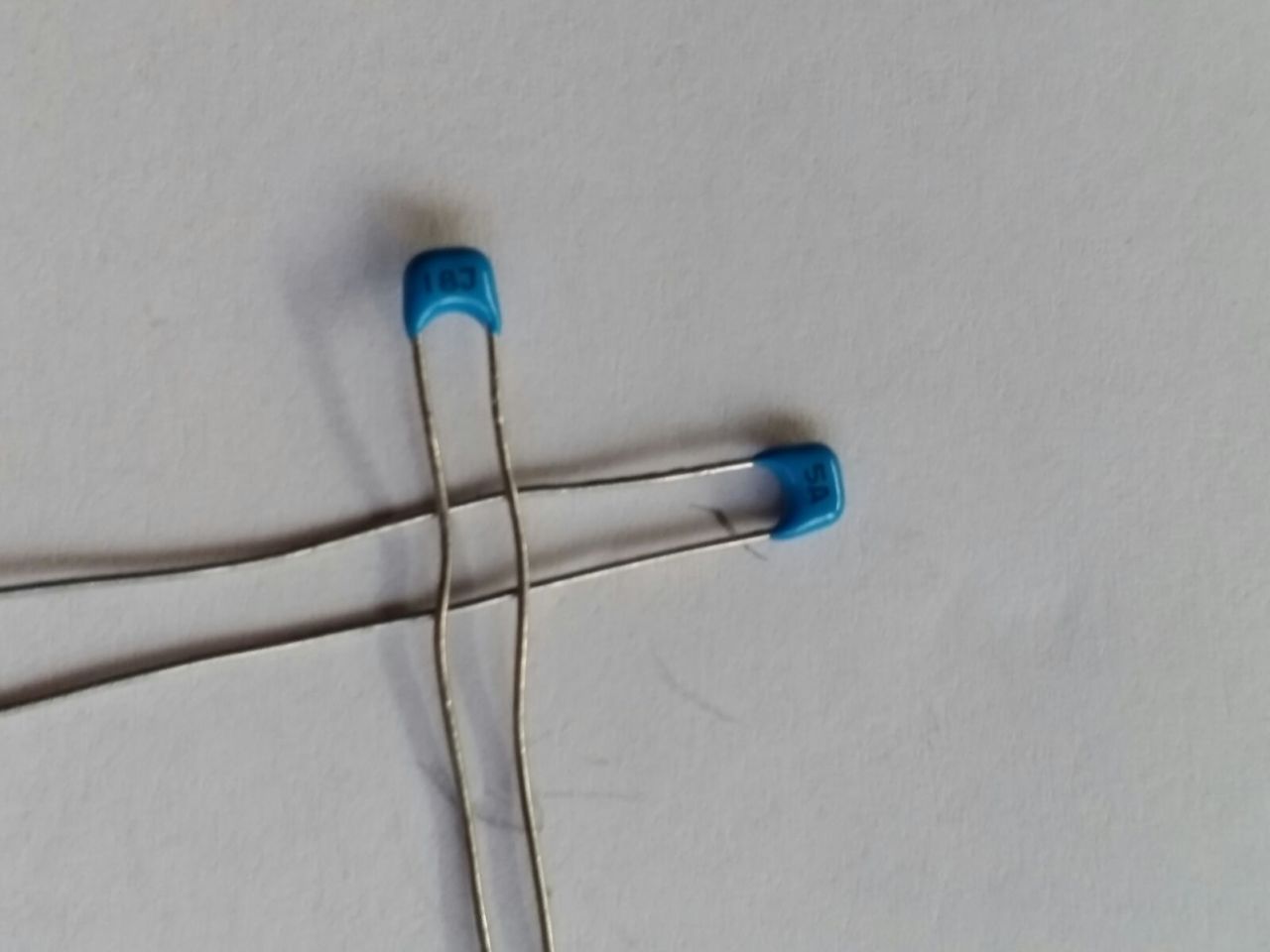 18pF 63V Seramik Kondansatör (10 ADET)