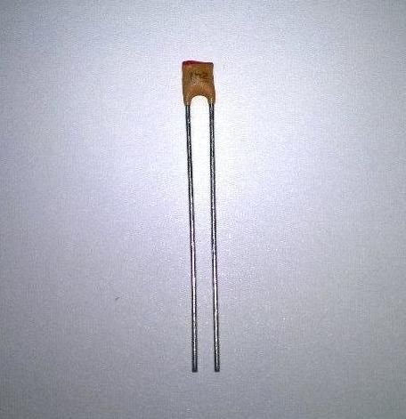 1.2nF 50vV Seramik Kondansatör (10 Adet Paket)