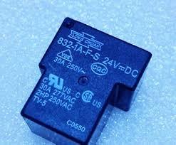 832A-1A-F-S (T Röle) 12V 30A Röle 4 PİN